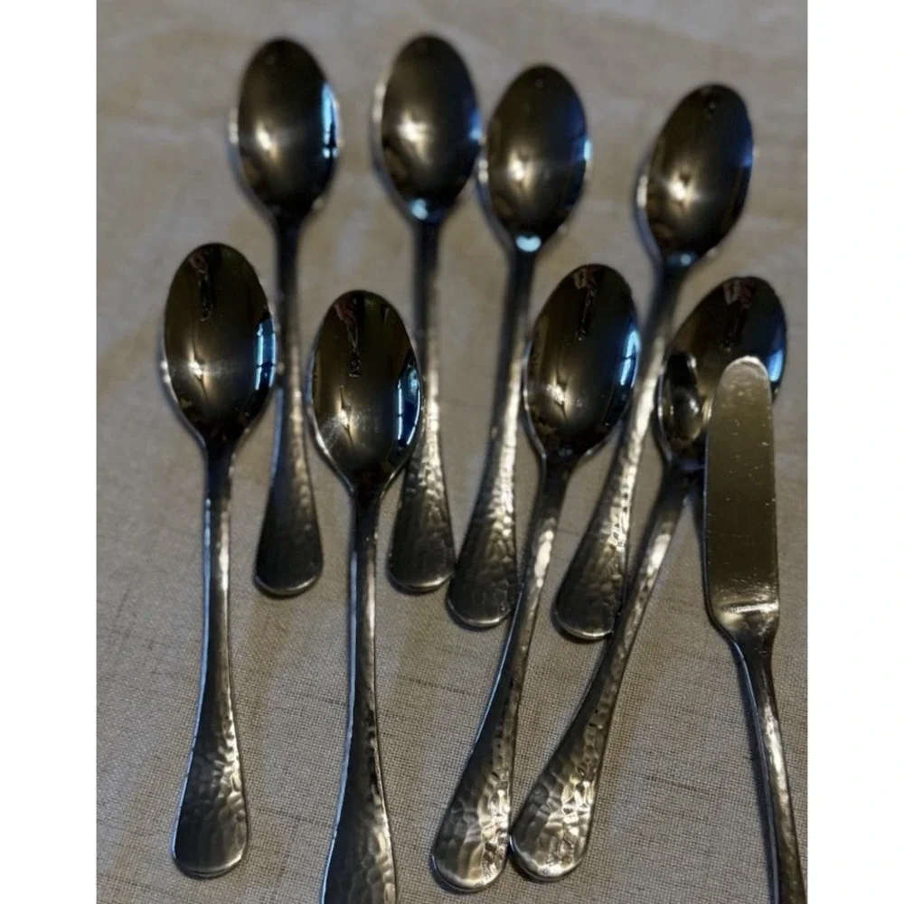 Ginkgo Helmick Hammered 18/10 Stainless Steel Flatware Set - High Quality 30 Pc